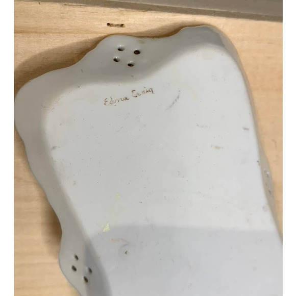 VTG Unique Signed Hand Painted Rectangular Trinket Dish - Picture 6 of 11